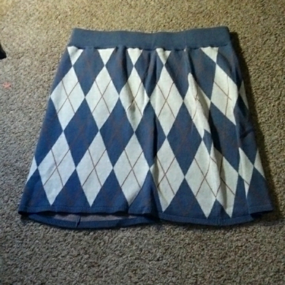 plaid skirt